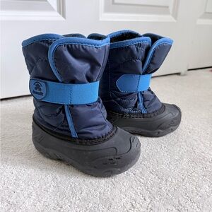 Kamik Kids Snow Boots - Navy and Black, size 9